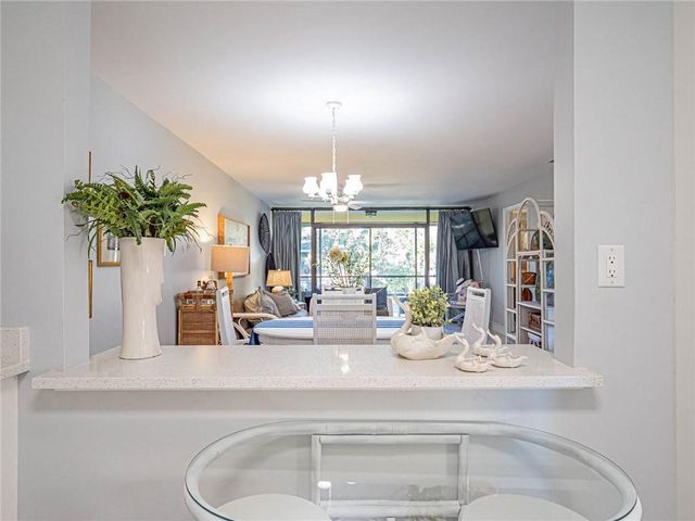 400 18th Street I8, Vero Beach, FL 32960