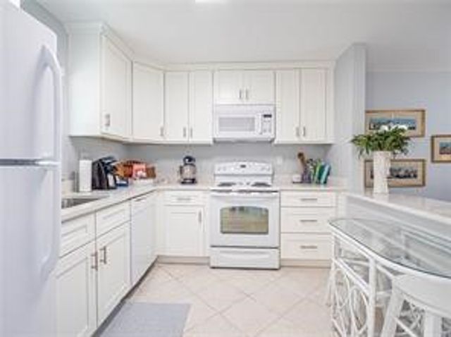 400 18th Street I8, Vero Beach, FL 32960