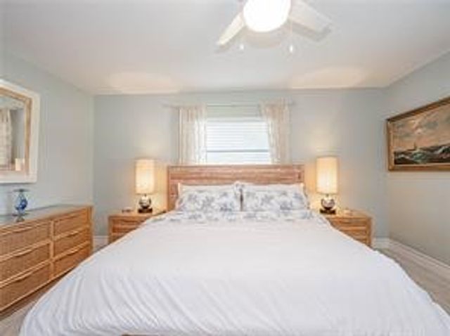 400 18th Street I8, Vero Beach, FL 32960