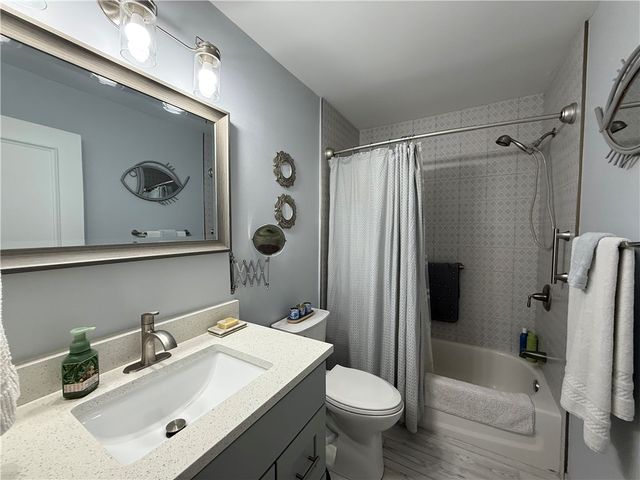 400 18th Street I8, Vero Beach, FL 32960