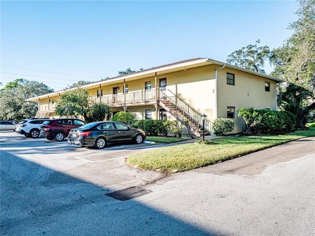 400 18th Street I8, Vero Beach, FL 32960