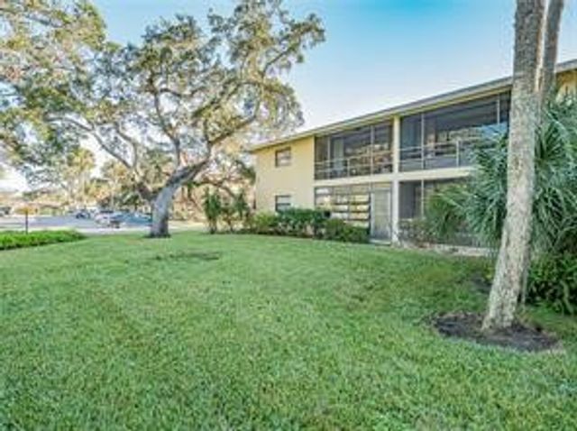 400 18th Street I8, Vero Beach, FL 32960