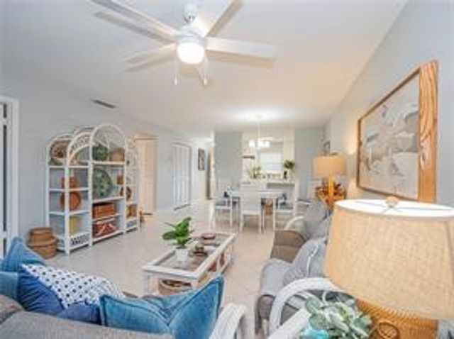 400 18th Street I8, Vero Beach, FL 32960