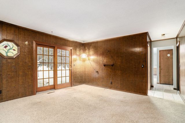 7078 S Brooks Road, Fruitport, MI 49415