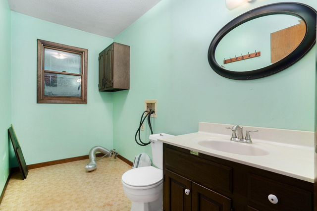 7078 S Brooks Road, Fruitport, MI 49415