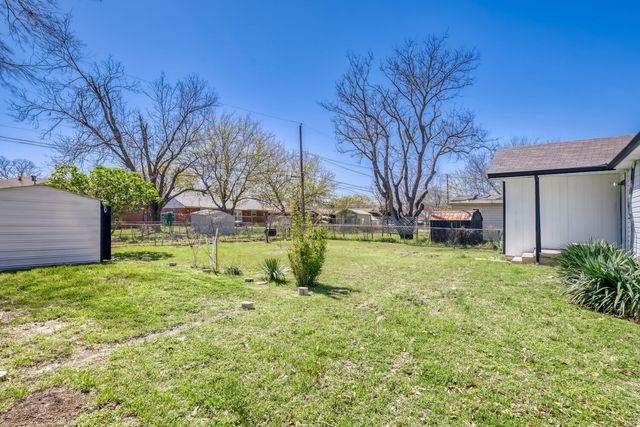 904 21st Street, Plano, TX 75074