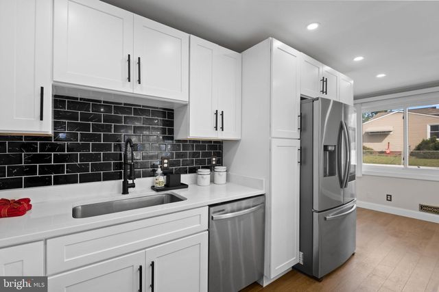 700 DELMAR AVE, Glen Burnie, MD 21061