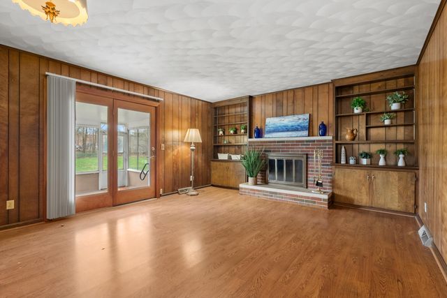 6201 Westlins Avenue, Kalamazoo, MI 49009