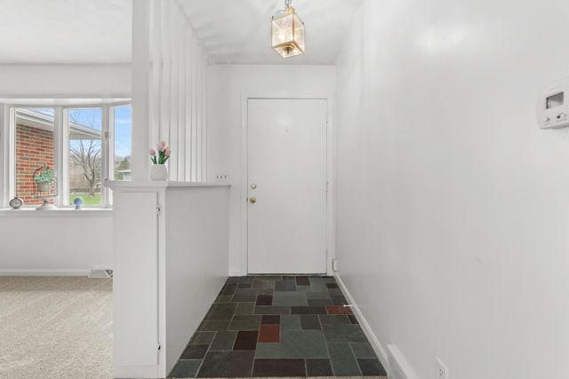 6201 Westlins Avenue, Kalamazoo, MI 49009