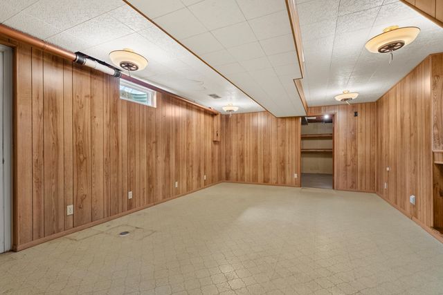 6201 Westlins Avenue, Kalamazoo, MI 49009