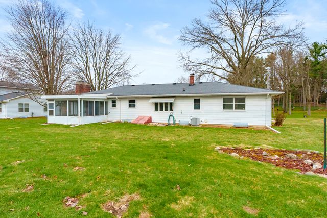 6201 Westlins Avenue, Kalamazoo, MI 49009