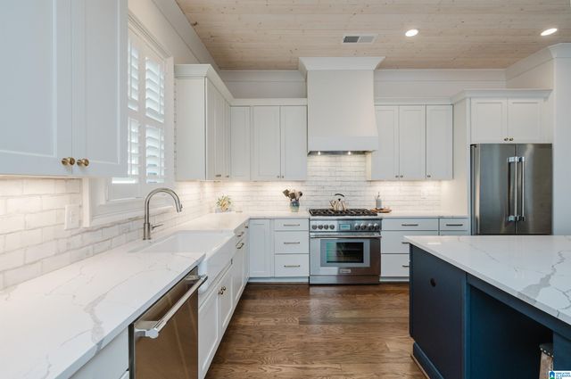 1104 NINA'S WAY, Birmingham, AL 35243