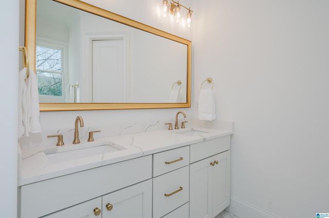 1104 NINA'S WAY, Birmingham, AL 35243