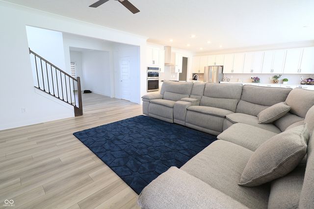 15329 Manderley Street, Fishers, IN 46040