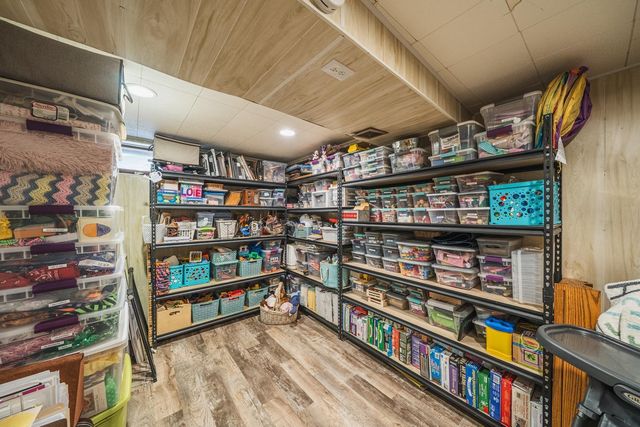 425 Shorewood Drive, Detroit Lakes, MN 56501