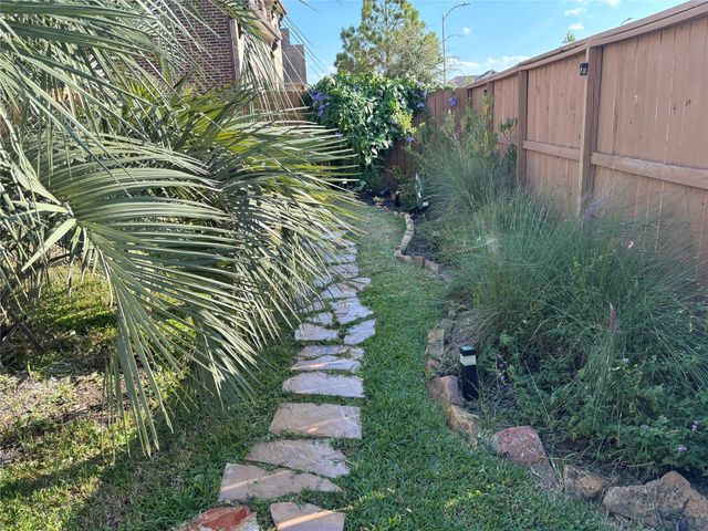 12010 Talmadge Reach Drive, Humble, TX 77346