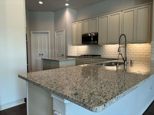 12010 Talmadge Reach Drive, Humble, TX 77346