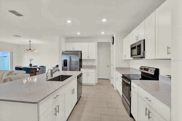 11307 LINDEN DEPOT ROAD, San Antonio, FL 33576