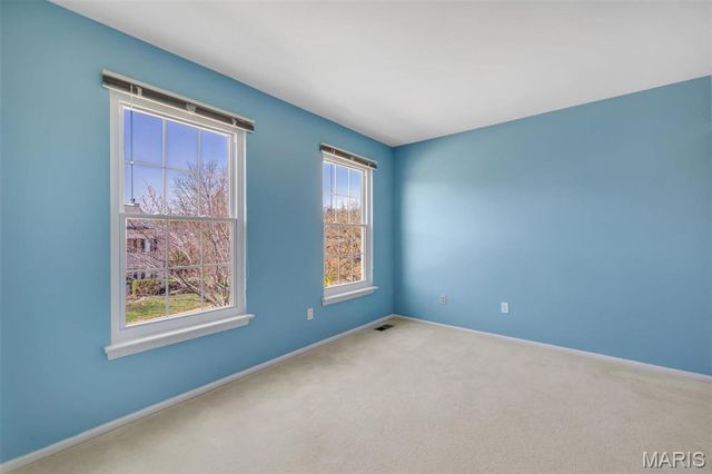 16923 Westridge Oaks Drive, Wildwood, MO 63040