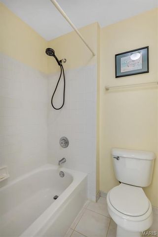 16923 Westridge Oaks Drive, Wildwood, MO 63040