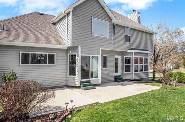 16923 Westridge Oaks Drive, Wildwood, MO 63040