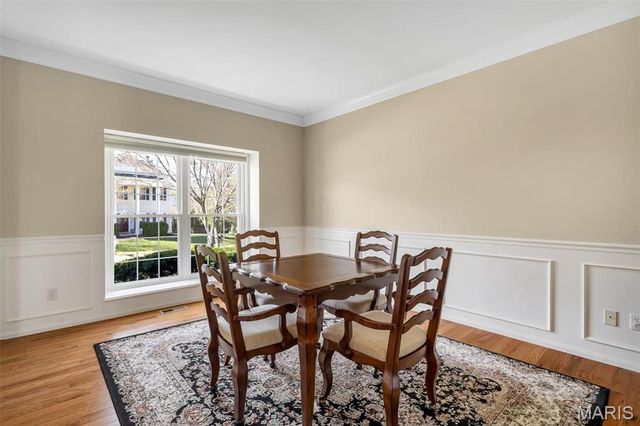 16923 Westridge Oaks Drive, Wildwood, MO 63040