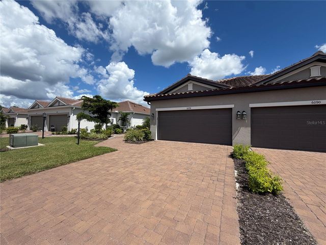 6094 MESA GLEN, Bradenton, FL 34203