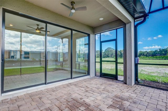 6094 MESA GLEN, Bradenton, FL 34203
