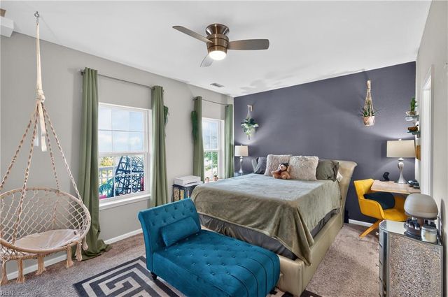 309 Waterside Dr Unit 37, Hampton, VA 23666
