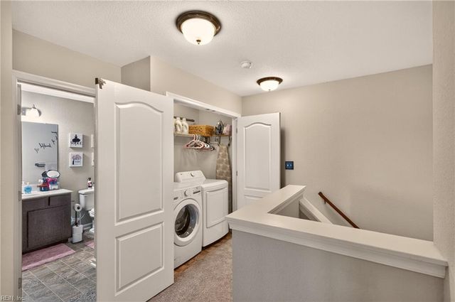 309 Waterside Dr Unit 37, Hampton, VA 23666