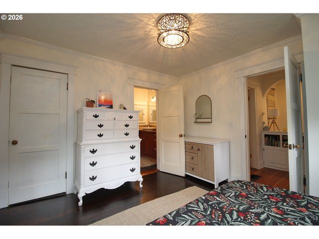 3149 Ne 103RD Pl, Portland, OR 97220