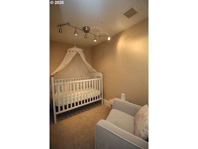 3149 Ne 103RD Pl, Portland, OR 97220