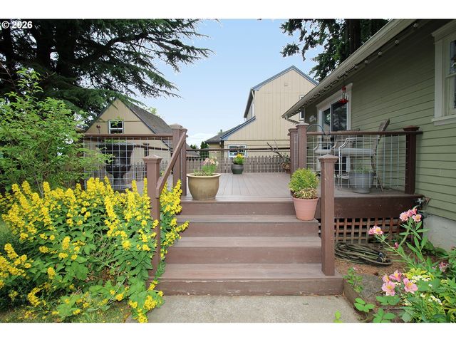 3149 Ne 103RD Pl, Portland, OR 97220
