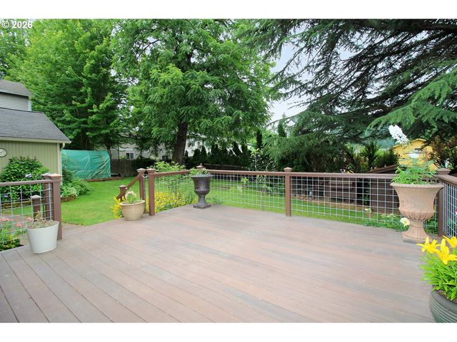 3149 Ne 103RD Pl, Portland, OR 97220