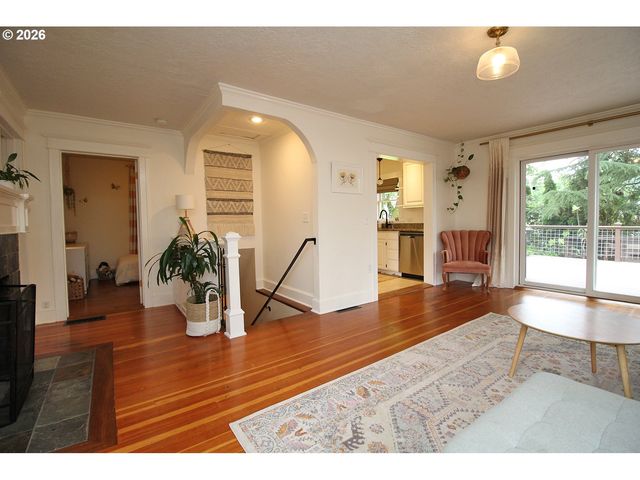 3149 Ne 103RD Pl, Portland, OR 97220