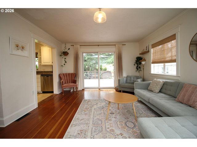 3149 Ne 103RD Pl, Portland, OR 97220