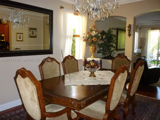 644 Conservation Dr, Weston, FL 33327