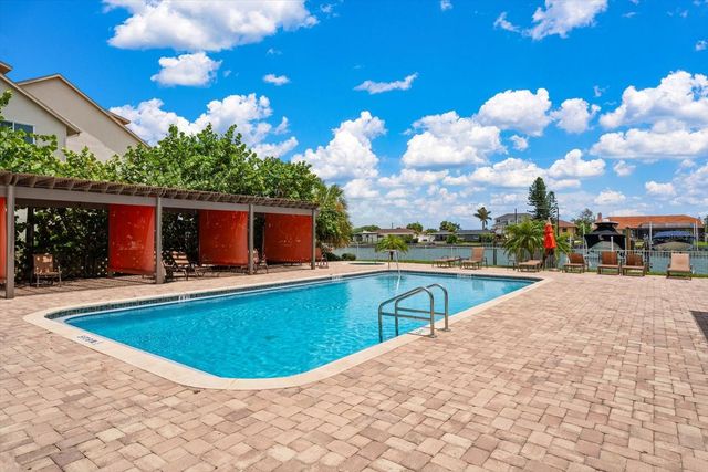 223 ISLAND WAY 2E, Clearwater Beach, FL 33767
