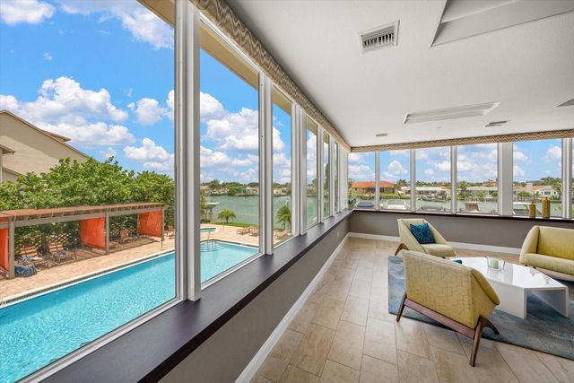 223 ISLAND WAY 2E, Clearwater Beach, FL 33767