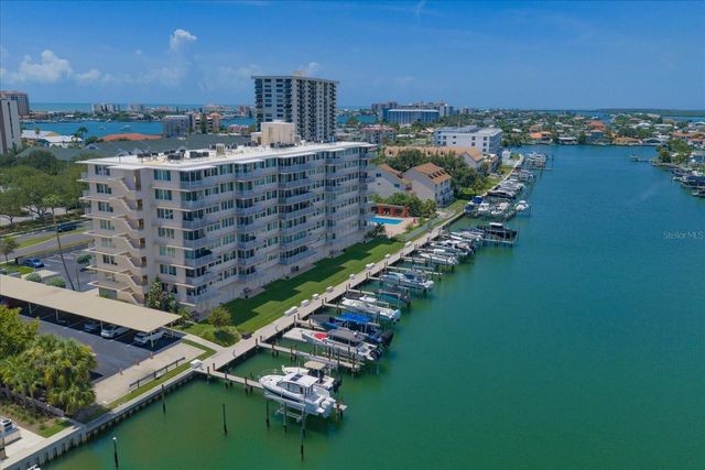 223 ISLAND WAY 2E, Clearwater Beach, FL 33767