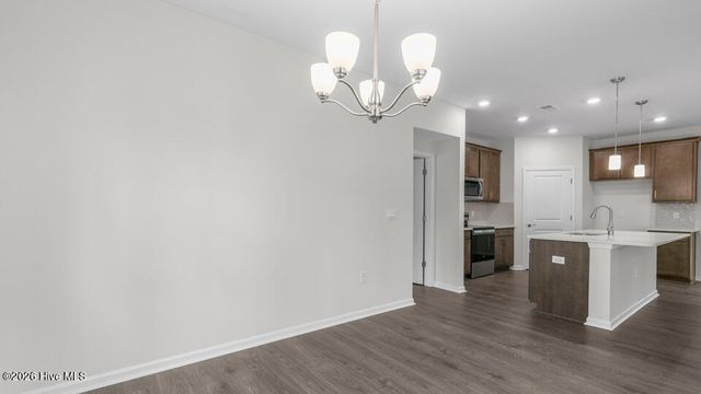 820 Fernwind Circle, Aberdeen, NC 28315