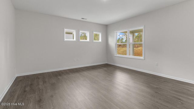820 Fernwind Circle, Aberdeen, NC 28315