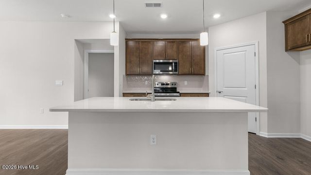 820 Fernwind Circle, Aberdeen, NC 28315
