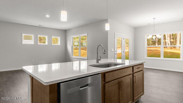 820 Fernwind Circle, Aberdeen, NC 28315