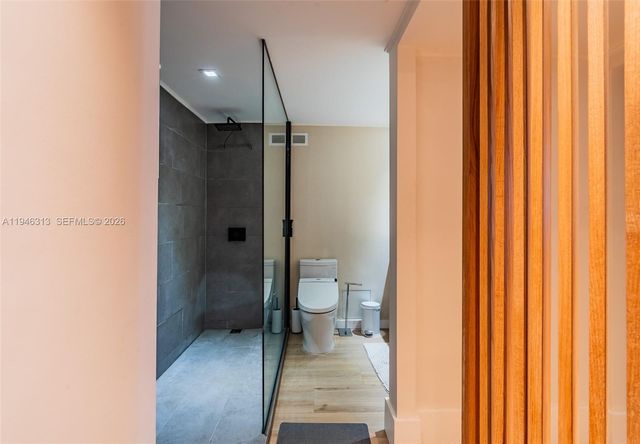 2301 Collins Ave 719, Miami Beach, FL 33139