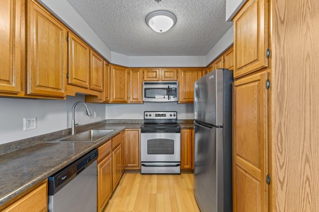 168 6th Street E 2905, Saint Paul, MN 55101