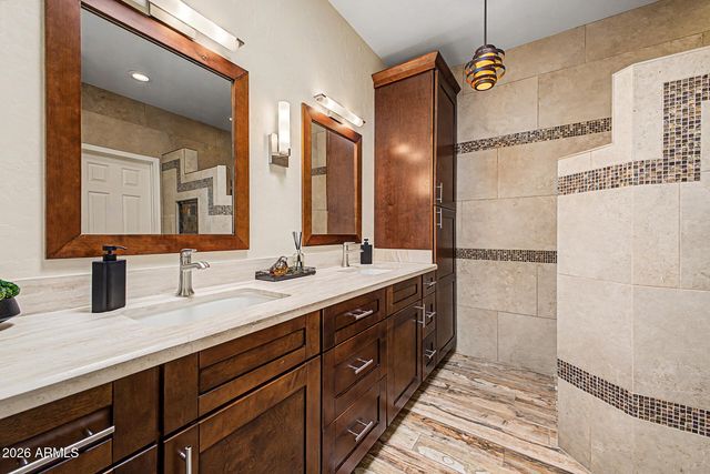 4740 E EDEN Drive, Cave Creek, AZ 85331