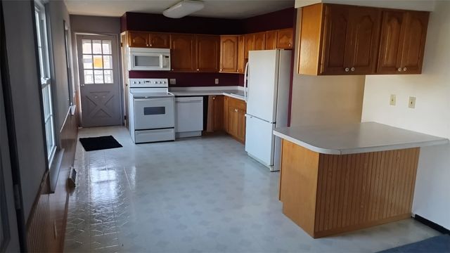 1100 29th Street, Marion, IA 52302