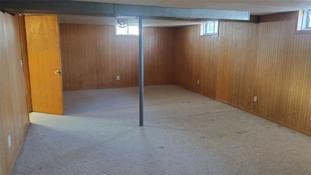 1100 29th Street, Marion, IA 52302