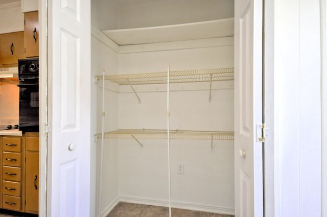 611 Needmore Rd, Clarksville, TN 37040